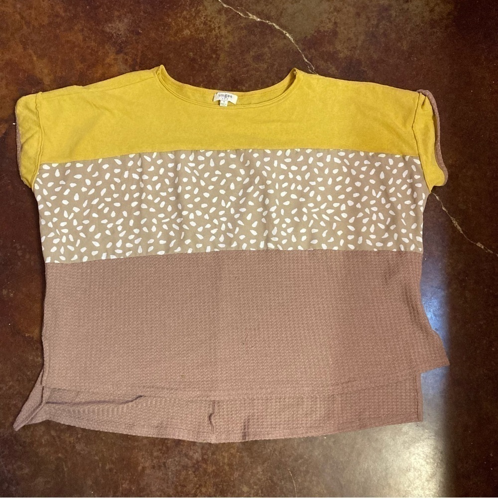 Ladies Umgee Mustard Brown Waffle Blouse